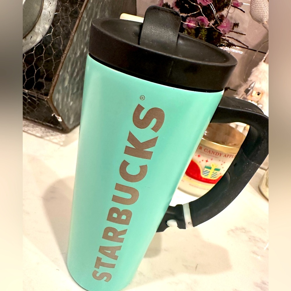 Starbucks Clip and Sip